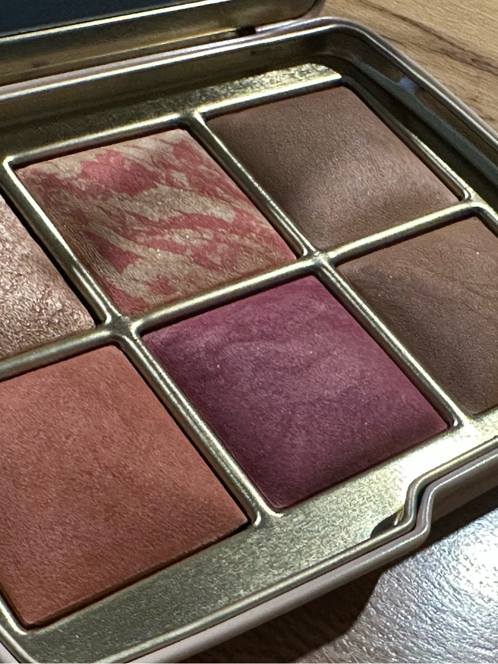 Hourglass Ambient Lighting
Edit Unlocked Deer Palette and Brush II - Picture 4 of 12